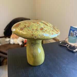 Vintage Studio Art Pottery Mushroom Glazed Signed BEV 1981